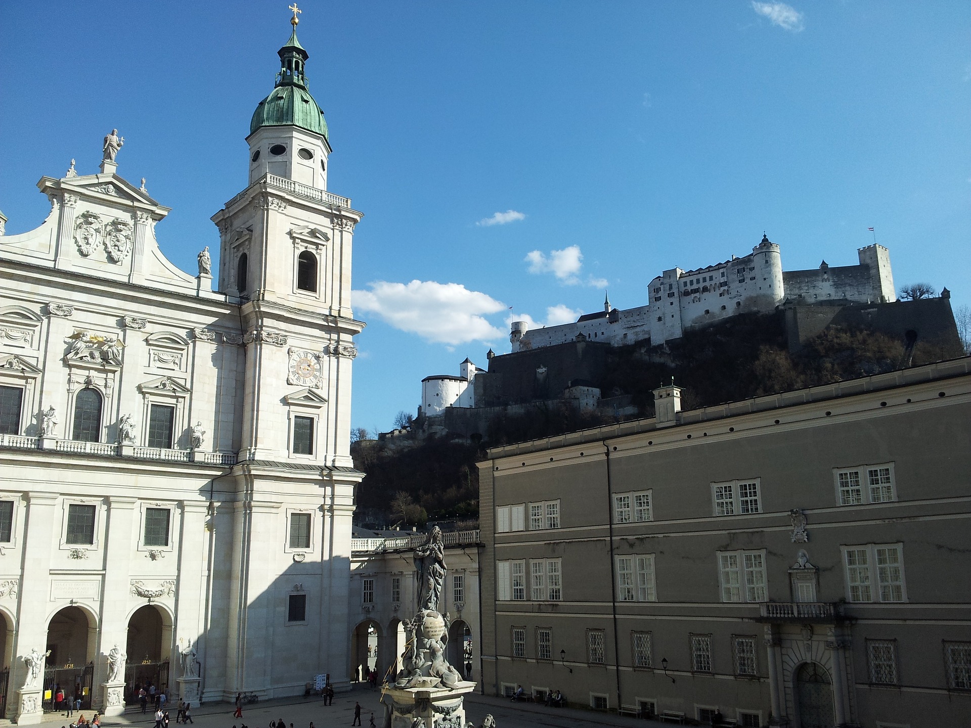salzburg-1371208_1920