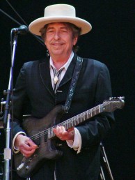 Bob_Dylan_-_Azkena_Rock_Festival_2010_1.jpg