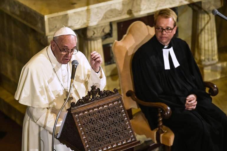 VATICANO_-_1026_-_Papa_in_Svezia